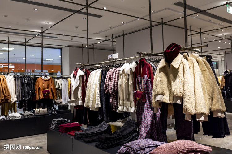 商場服裝店 時尚與購物的完美交匯